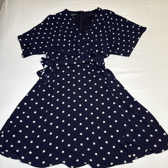 Alyx Women's Dress Sz 16 Navy Blue White Dot Fit & Flare Short Sleeve Career EUC - Picture 1 of 16